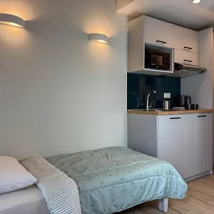 Apartment Kochyli Garden, Nea Plagia