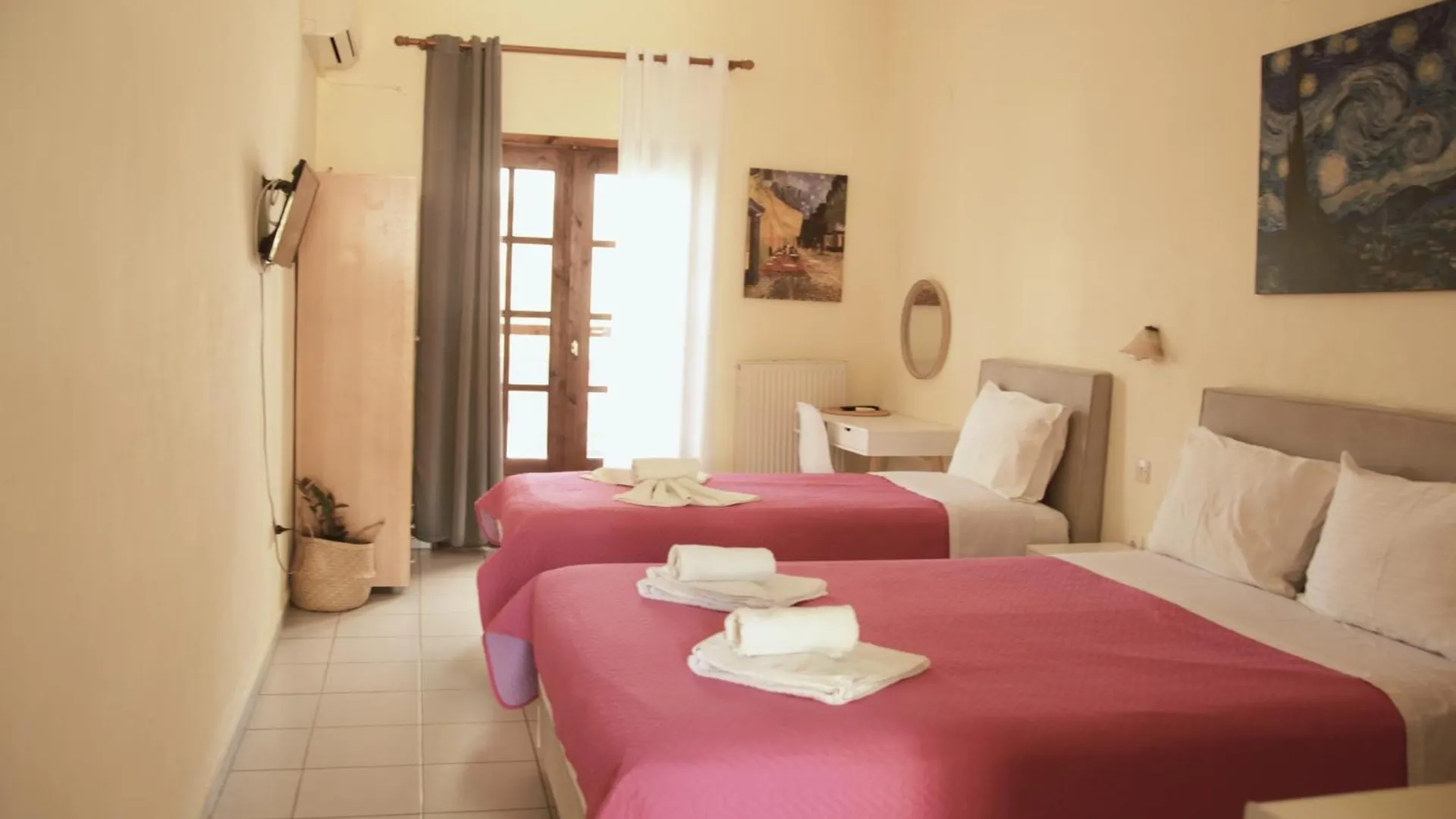 Pension Nikos Psakoudia Apartment