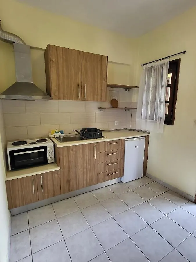 Pension Nikos Psakoudia Apartment