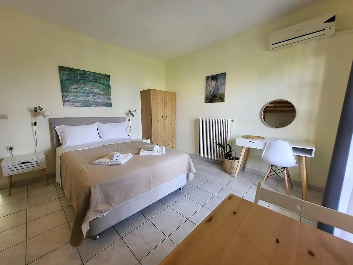 Pension Nikos Psakoudia Apartment